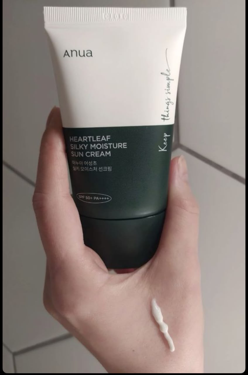 Anua  Heartleaf Silky Moisture Sun Screen SPF50 ( First Come First Serve) SAVE 100
