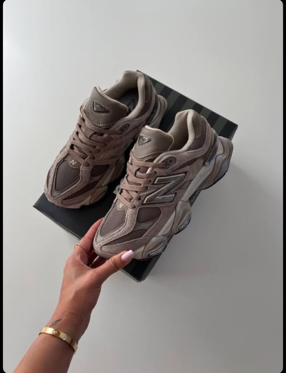 New Balance U9060 v1 + free gift