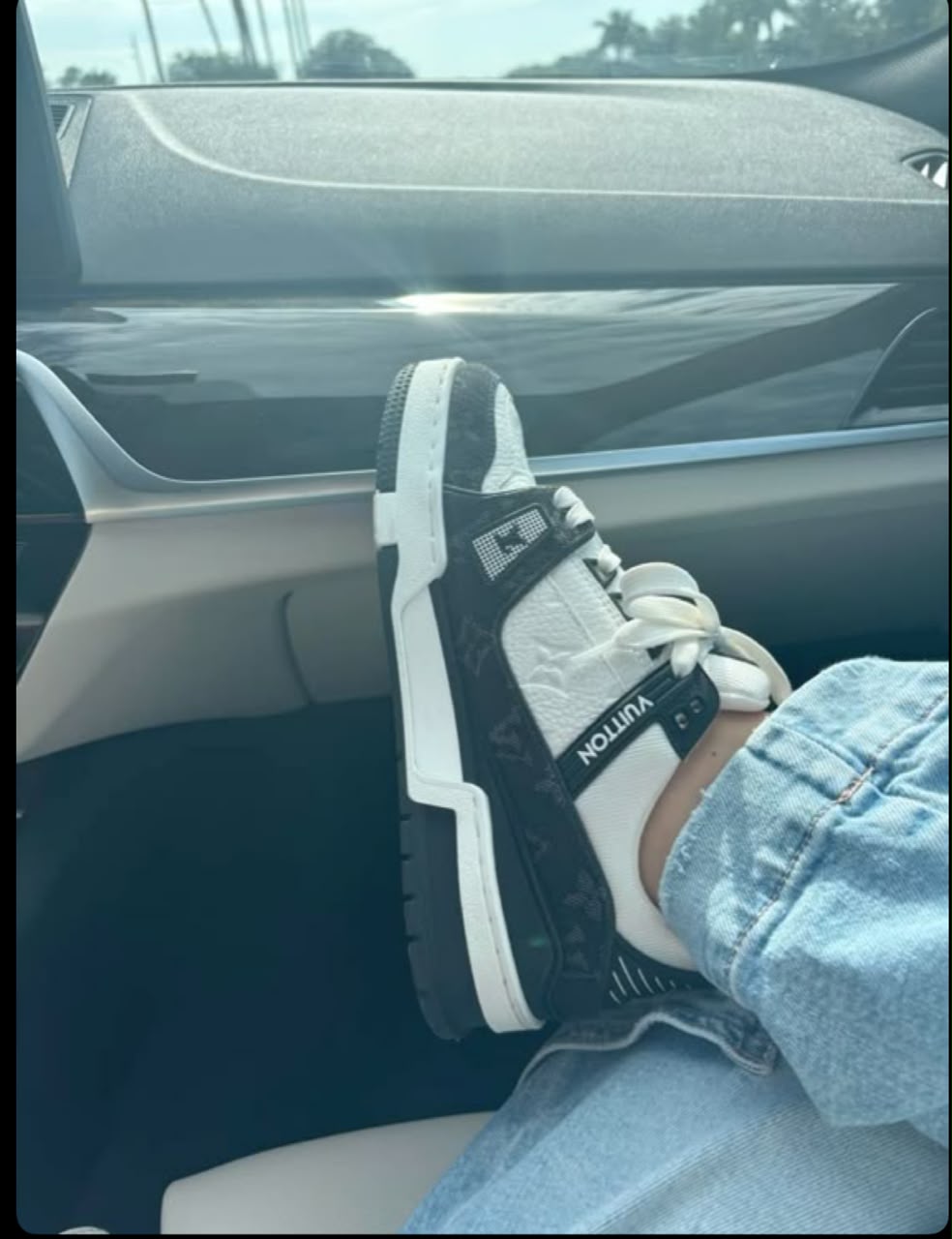 Black Louis Vuitton trainers + free gift + Free Shipping