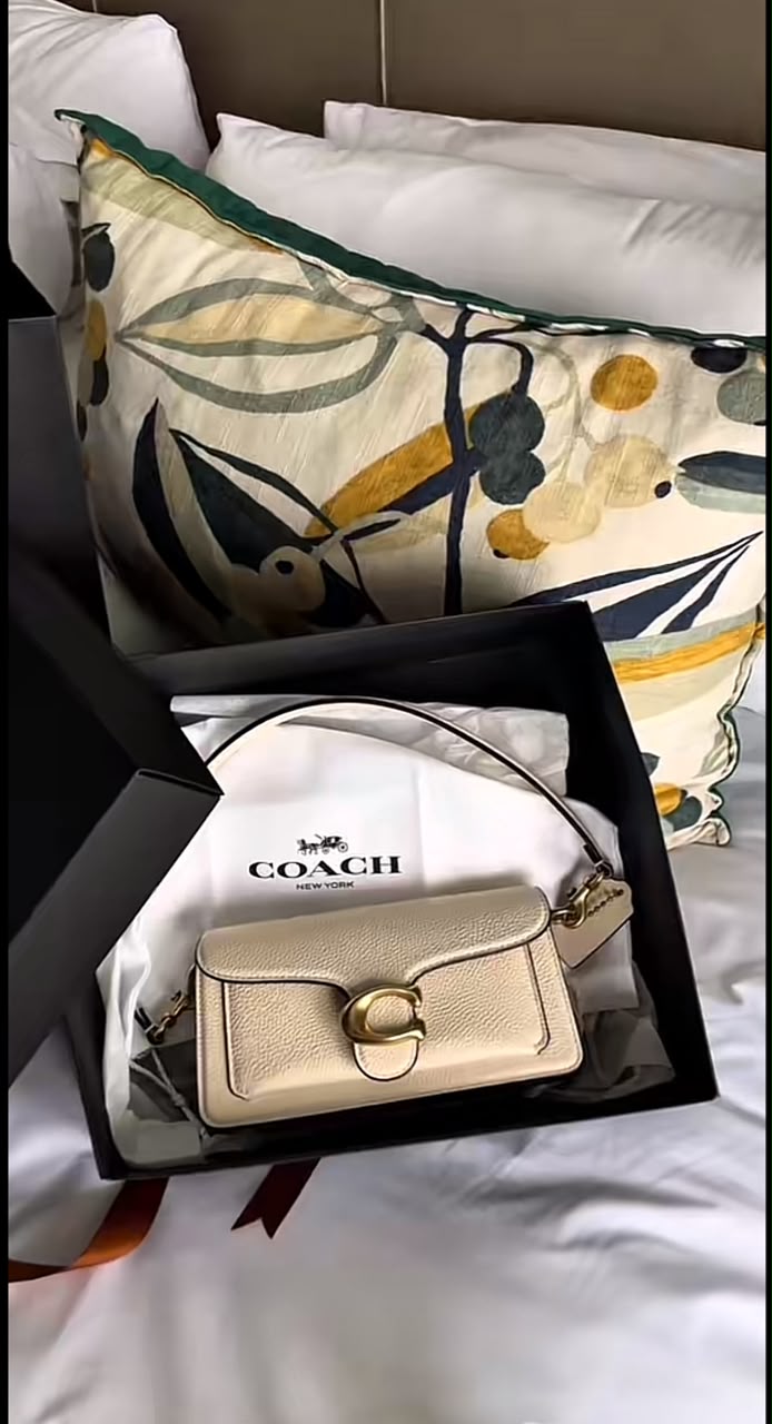 Cream White Coach Bag + Free Gift + Free Shipping