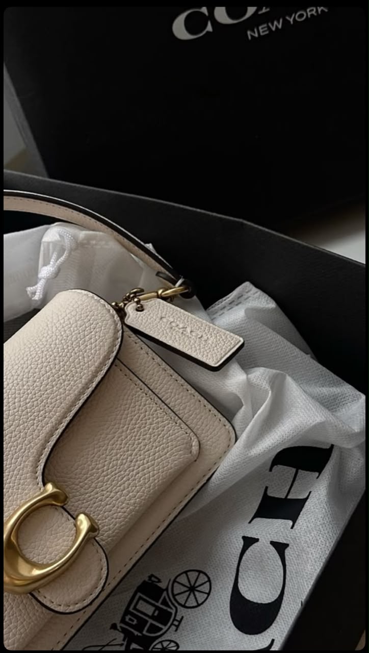 Cream White Coach Bag + Free Gift + Free Shipping
