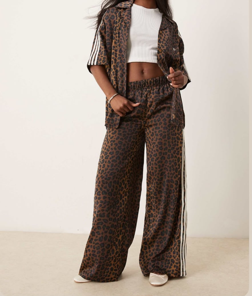 Short Sleeve Adidas Leopard Print Set + Free Jewellery Set Or Bag (Support Cash On Delivery)