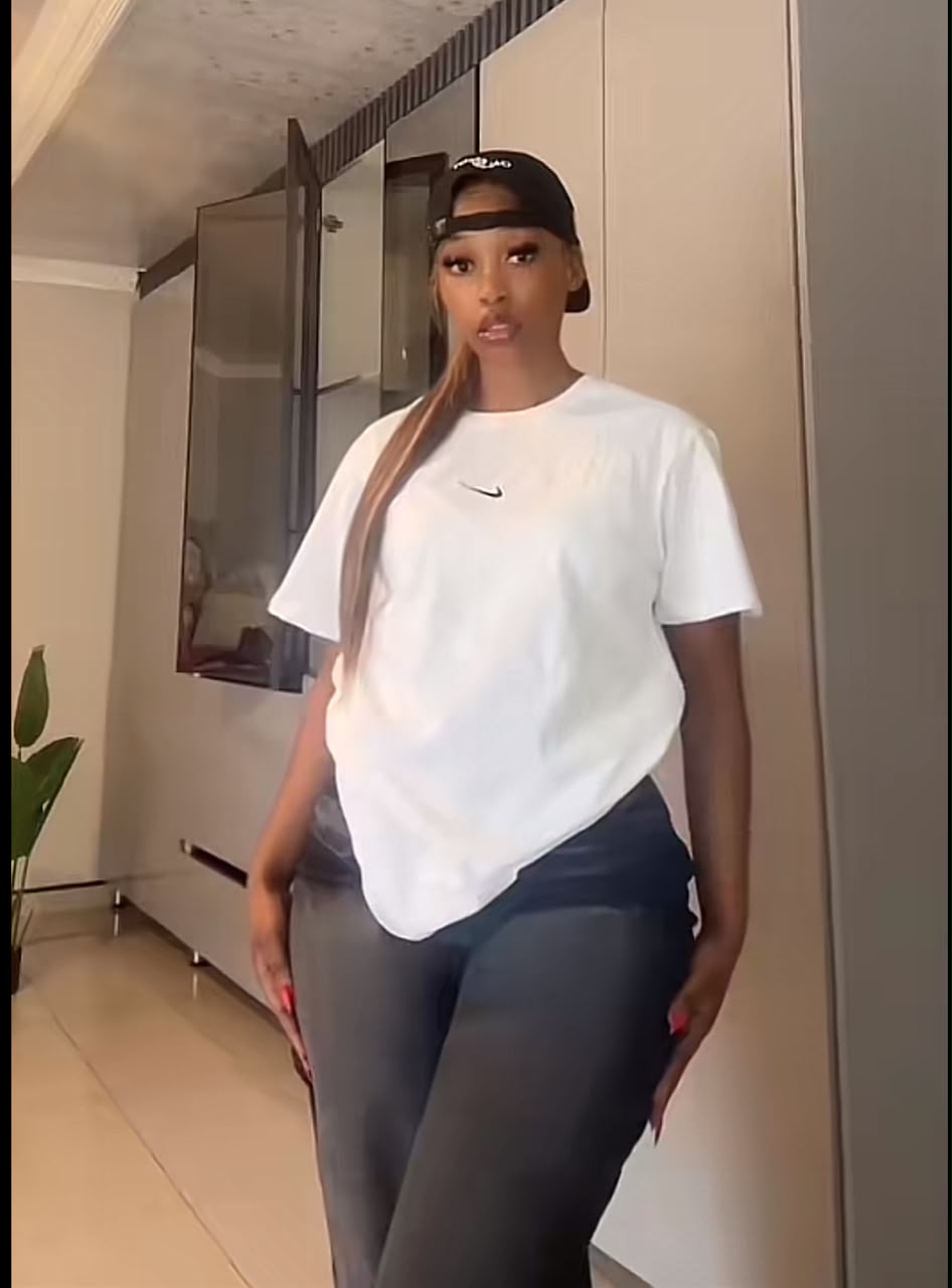 Nike T -Shirt