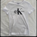 Calvin Klein T-Shirt