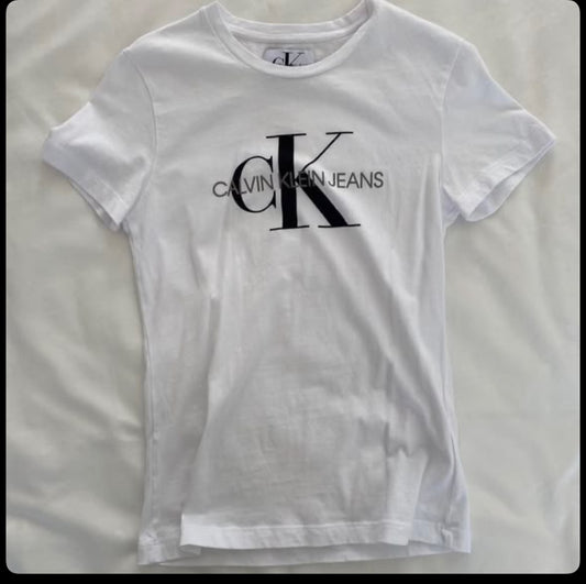 Calvin Klein T-Shirt